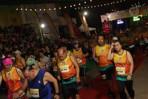 BIB: 08358, 00355, 11223
                            <button type="button" onclick="openModal(9884693)" class="btn btn-primary btn-sm float-right btn-popup" data-toggle="modal" data-target=".modal-high-quality">
                        <i class="fas fa-shopping-cart"></i> Add to Cart
                    </button>
                                            <button type="button" onclick="isThisMe(9884693, true)" class="btn btn-success btn-sm float-right btn-popup btn-isme hidden" data-toggle="tooltip" data-placement="bottom" title="นี่คือรูปของคุณใช่ไหม คลิกที่นี่เพื่อเอาเข้าอัลบั้ม">
                        <i class="fas fa-plus"></i> Add to album
                    </button>
                    <button type="button" onclick="isThisMe(9884693, false)" class="btn btn-warning btn-sm float-right btn-popup btn-isnotme hidden">
                        <i class="fas fa-ban"></i> Remove from album
                    </button>